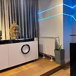 Penthous Party Sky Bar Old * Bucureşti