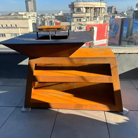 Penthous Party Sky Bar Old Apartment Bucharest